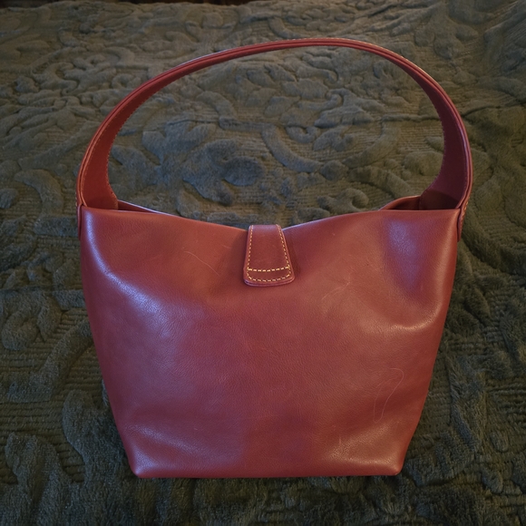 ❤️👜❤️Dooney & Bourke Florentine Leather Logo Lock Hobo❤️👜❤️ - Picture 2 of 9